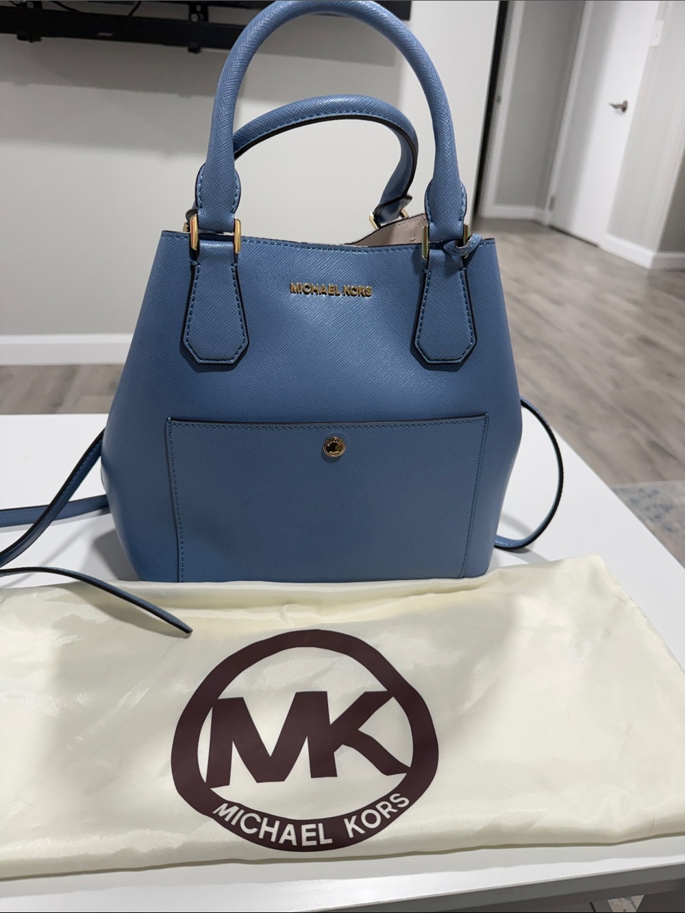 Michael Kors Jet Set Medium Saffiano Leather Pocket Tote Bag Blue Shoulder Bag